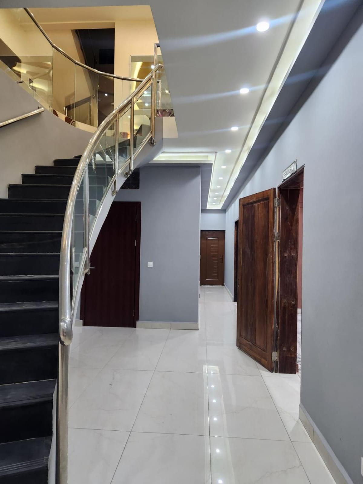 Ocean Heaven Hotel ماهاجانا المظهر الخارجي الصورة