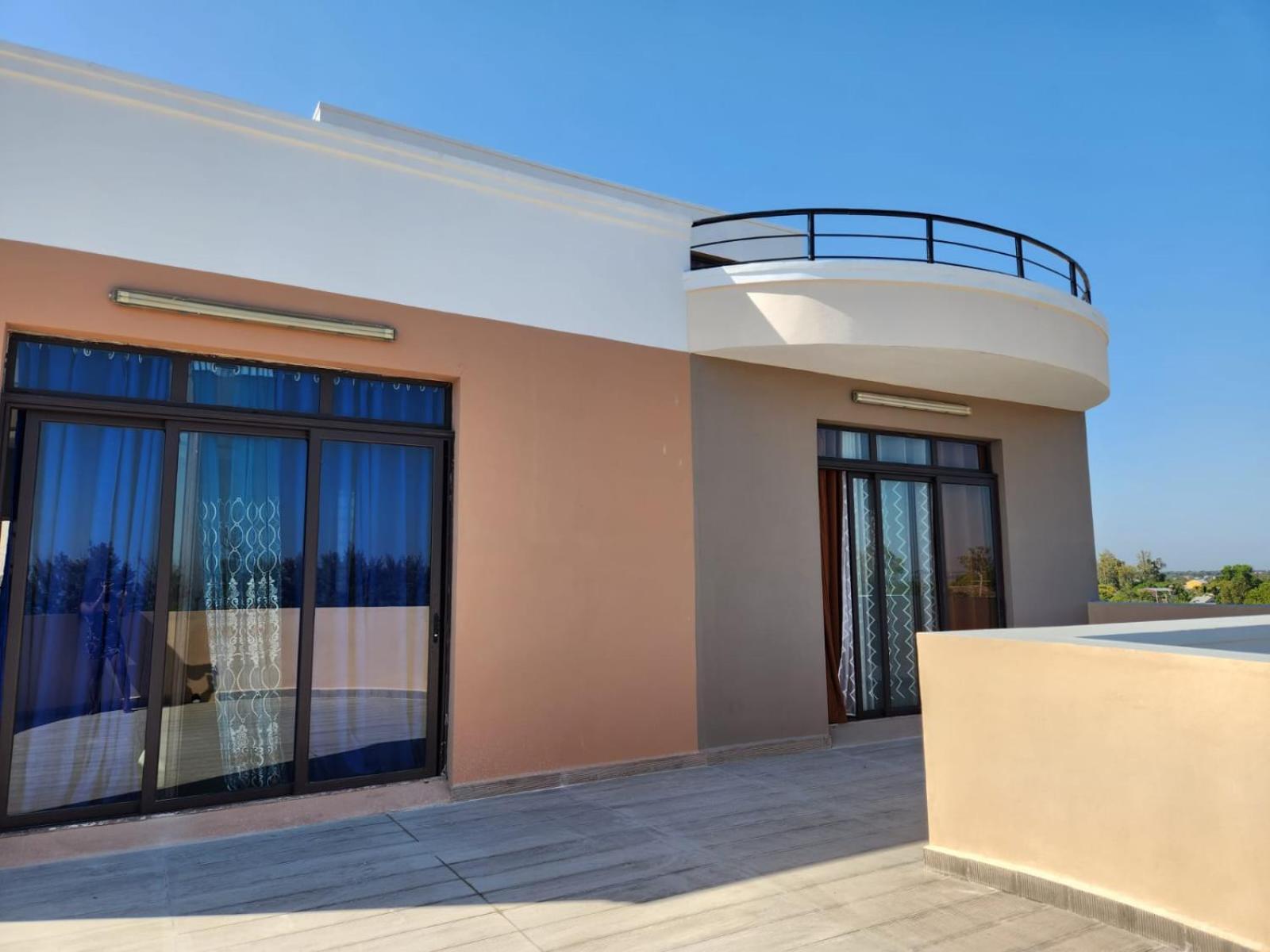 Ocean Heaven Hotel ماهاجانا المظهر الخارجي الصورة